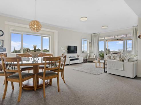 122 Landmark Terrace, Orewa