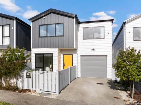 27 Herekino Street, Westgate