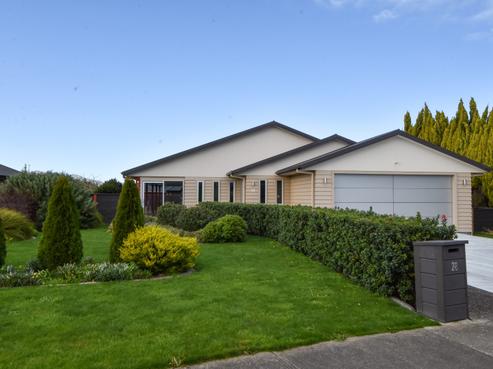 28 Armstrong Avenue, Carterton