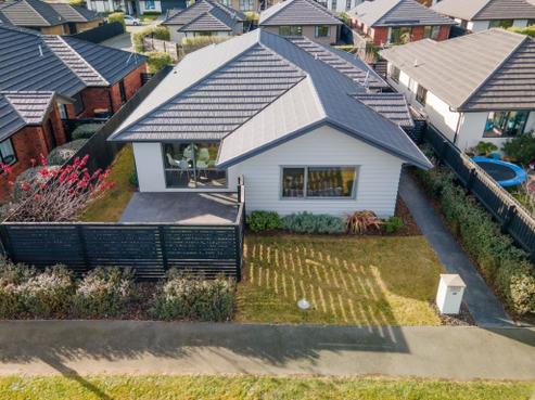 50 Skyhawk Road, Wigram