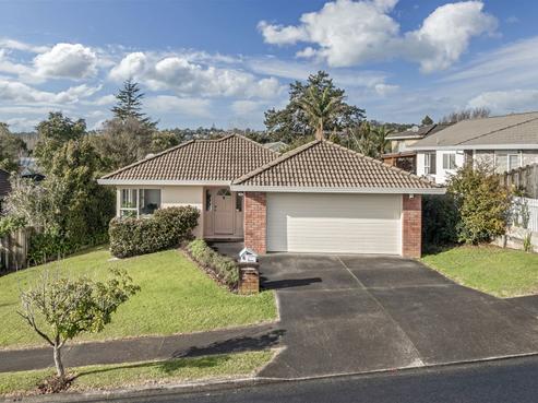 6 Bluebird Crescent, Unsworth Heights