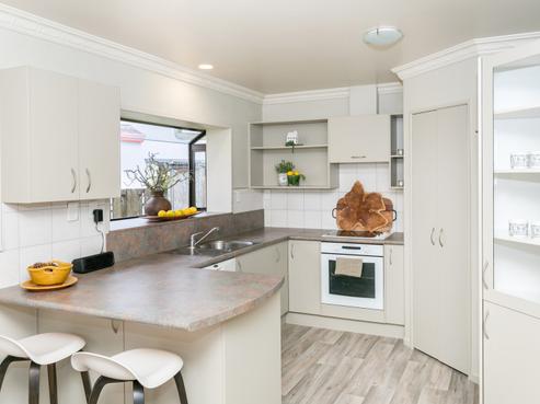 97B Howell Avenue, Riverlea