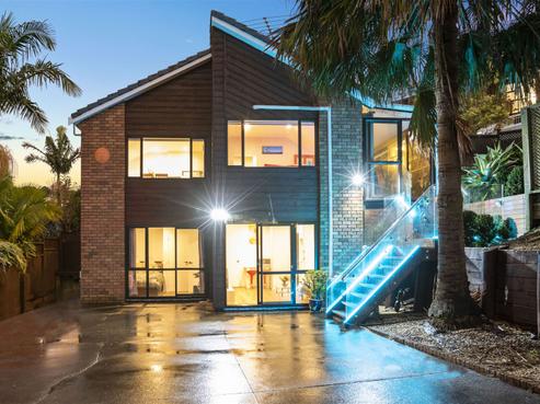 26B Unsworth Drive, Unsworth Heights