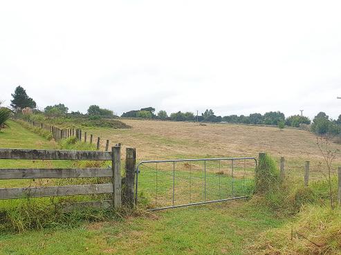166 Top Road, Dairy Flat