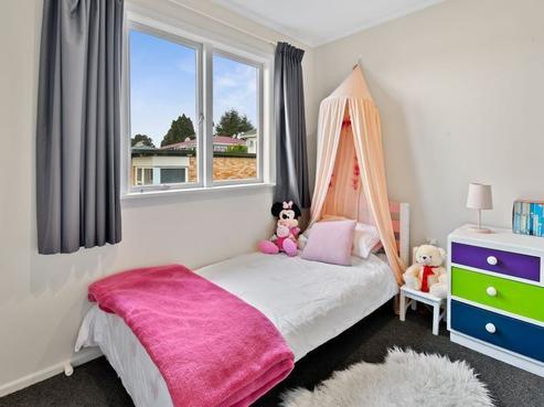 2/41 Clark Road, Pahurehure