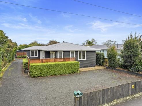 297 Dey Street, Hamilton East