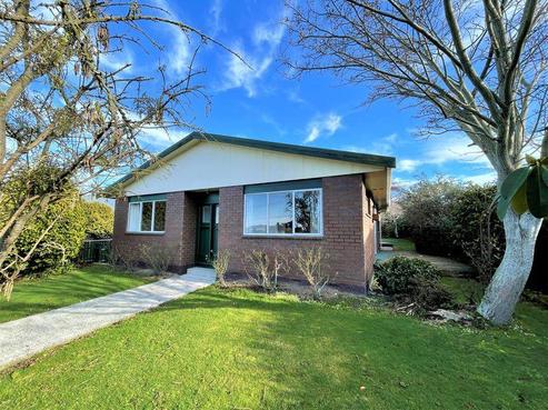 54 Baker Street, Balclutha