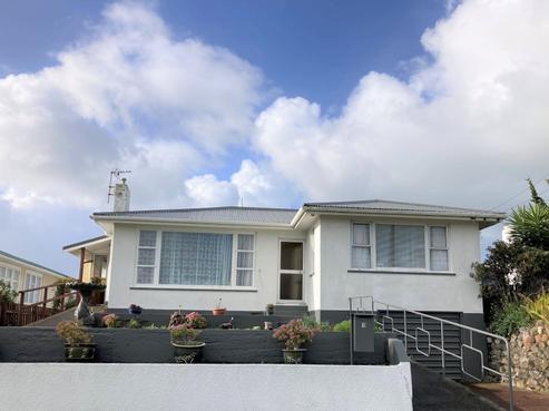 19 Raleigh Street, Waitara
