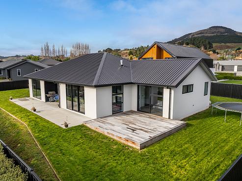 8 Cuddie Close, East Taieri