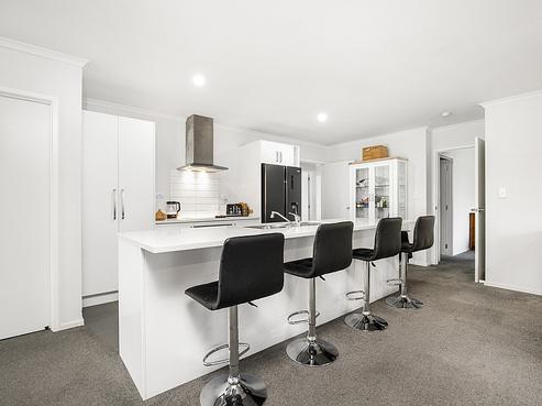 15 Lamborn Drive, Papakura