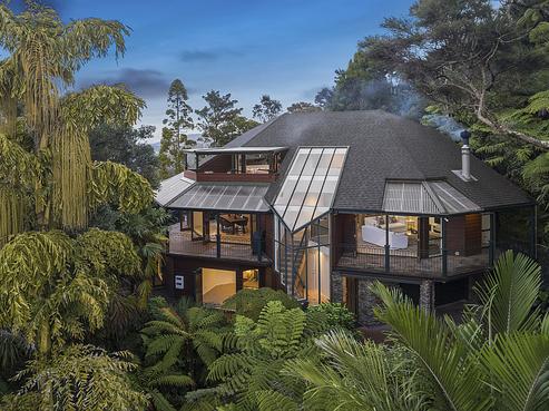 64 Scenic Drive, Titirangi