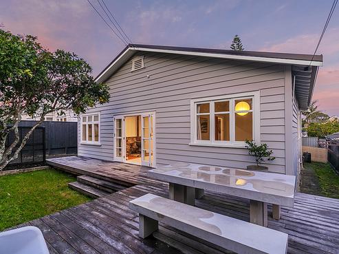 44 Alberta Street, Point Chevalier