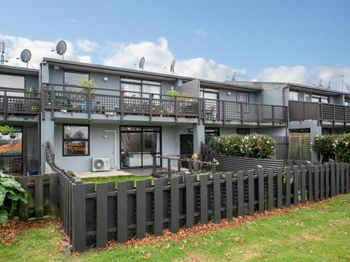 3/98 Burns Street, Leamington
