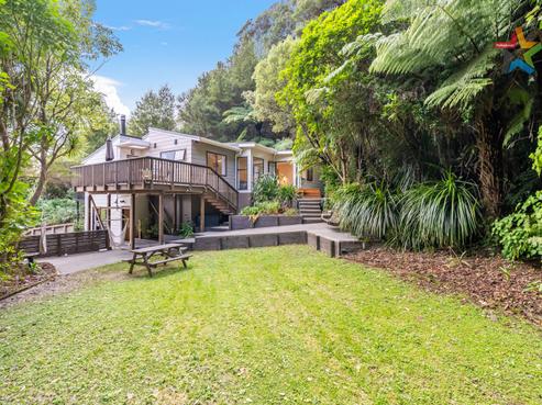 9 Haven Grove, Naenae