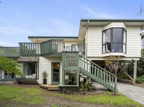 18 Webber Street, Paraparaumu Beach