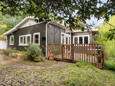 29 Tennis Court Road, Raumati South