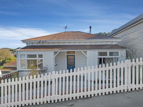 69 Canterbury Street, Lyttelton