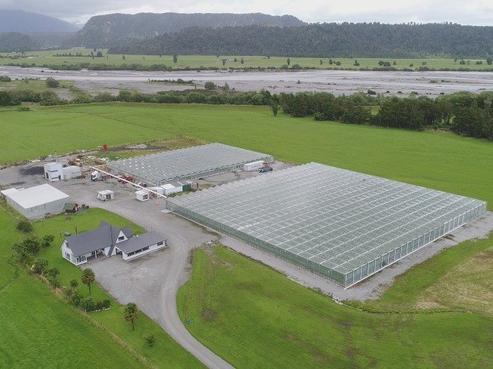 121 Poerua River Road, Harihari
