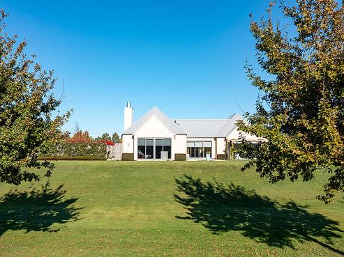 19 Fairway Drive, Martinborough