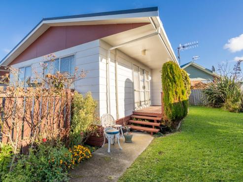 2/102 Teviot Street, Appleby