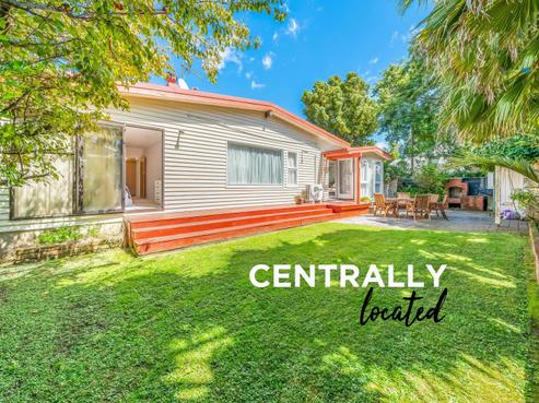 135 Waterloo Road, Central Hutt