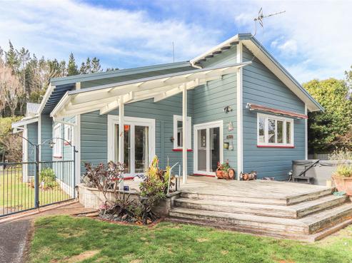 1626 Mountain Road, Inglewood