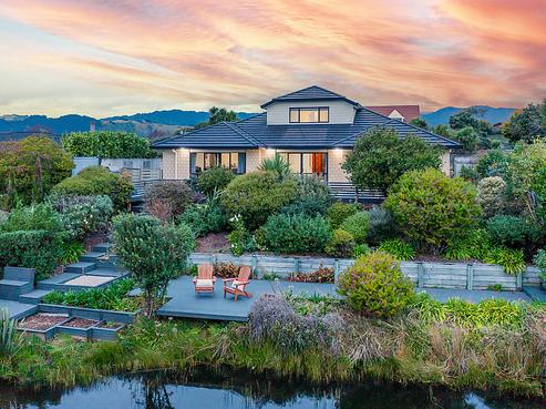 38 Monarch Place, Paraparaumu Beach