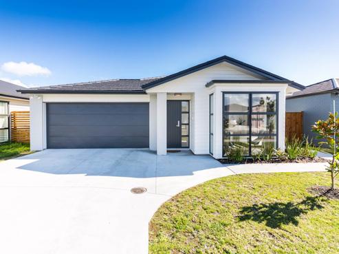 20 Treestump Road, Takanini