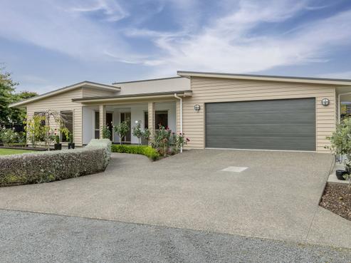 2A Aratika Crescent, Otaki