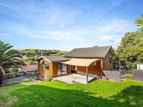 15 Empressa Heights, Helensville