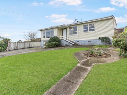 25 James Tyler Crescent, Lynfield