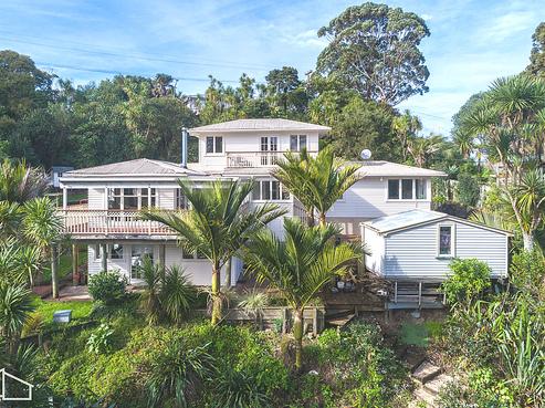 665 South Titirangi Road, Titirangi