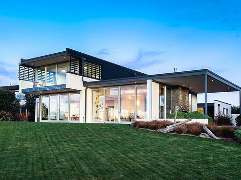 14 East Stream Lane, Northwood