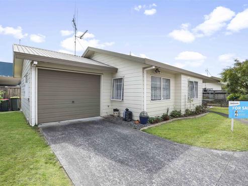 11B Enderley Avenue, Enderley