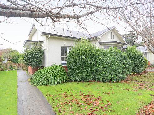 58 Earnslaw Street, Avenal