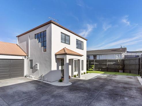 8A Fiesta Drive, Half Moon Bay