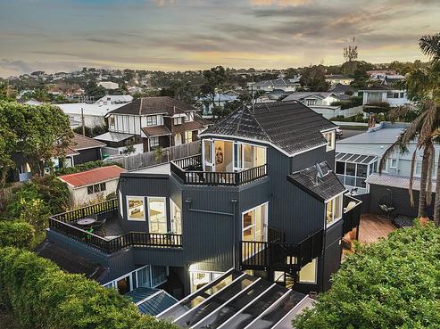 2/5 Bruce Street, Northcote Point