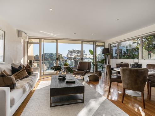 3/57 Sarsfield Street, Herne Bay