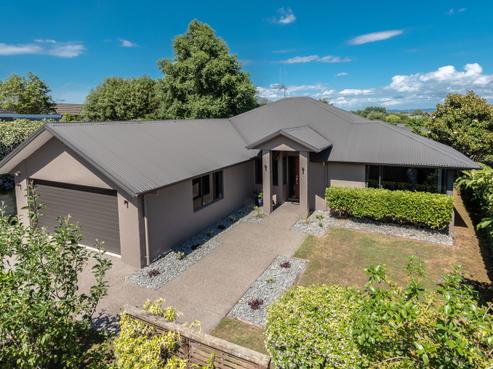 15 Parkwood Place, Huntington