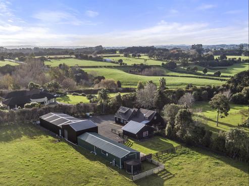 77 Pilgrim Road, Mauku