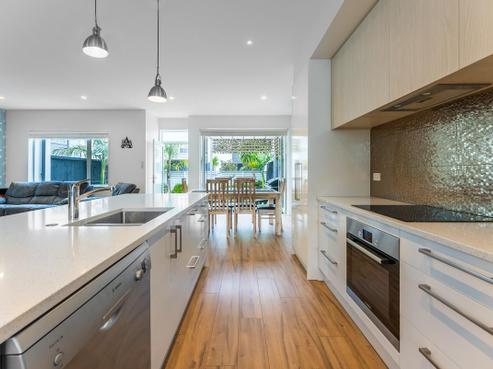 15 Watermill Lane, Silverdale