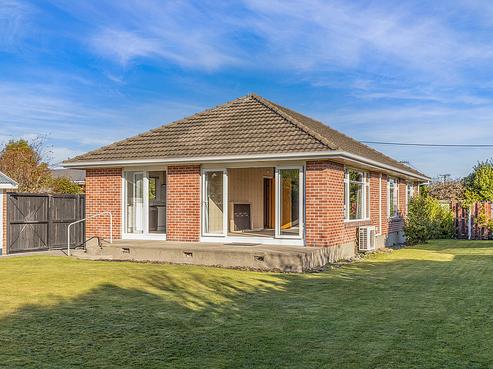 27 Bourne Crescent, Papanui