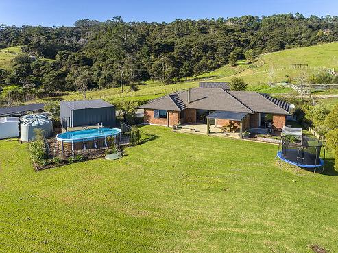 65C Manuka Grove, Helensville