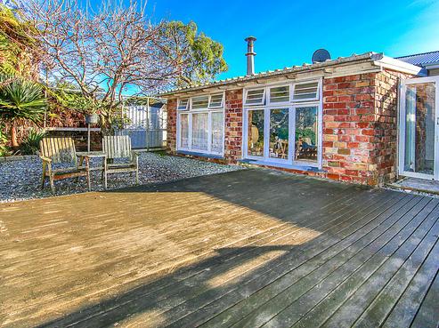 84 Wakefield Street, Westport