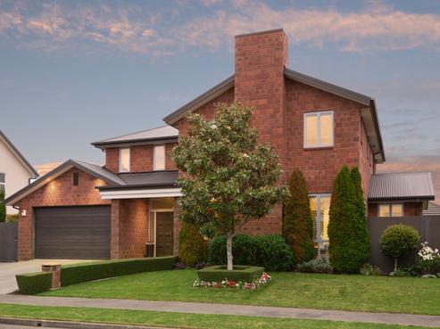 5 Watermill Boulevard, Northwood