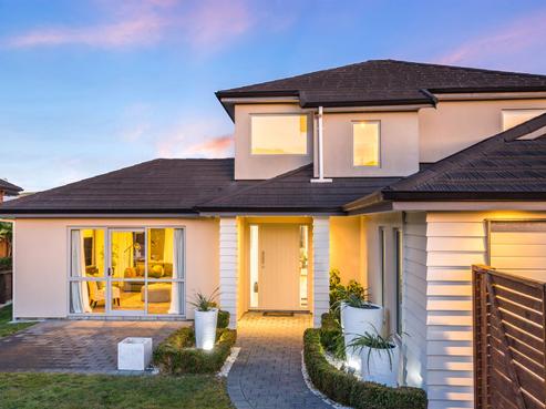 7 Paparoa Crescent, Aotea