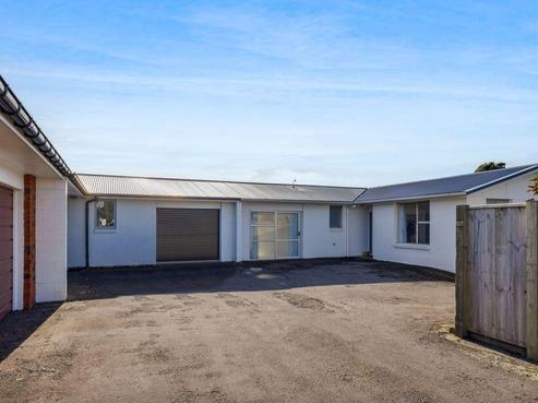 159D Lemon Street, Strandon