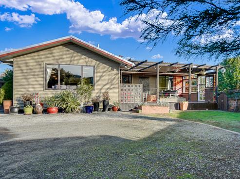 21B Martin Avenue, Wakefield