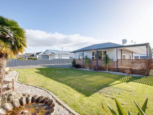 12 Hinton Road, Taradale