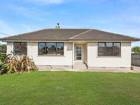 14 Fisher Crescent, Otara